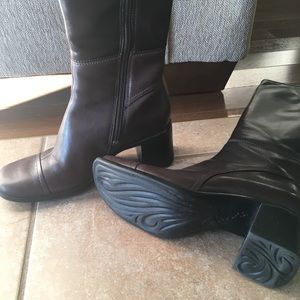 NEW Clarks real leather knee high boots